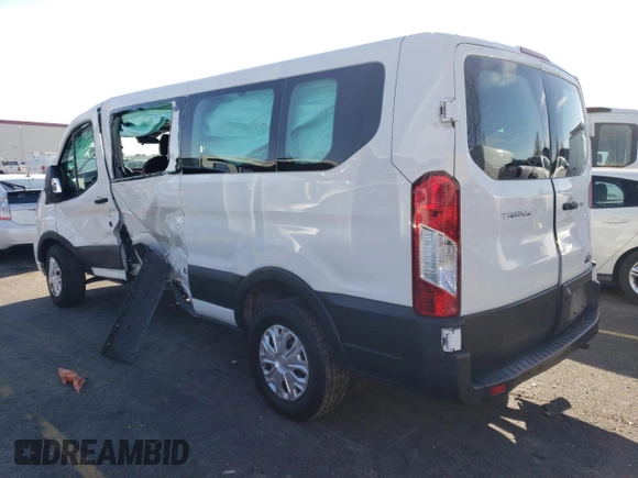 2021 Ford Transit Passenger XL с VIN 1FBAX2Y87MKA12733, выставлен на аукционе Copart как лот 38611124 с пробегом 83 542 миль миль и Списание • Salvage title. История ставок и продаж доступна на DreamBid. Изображение 2.