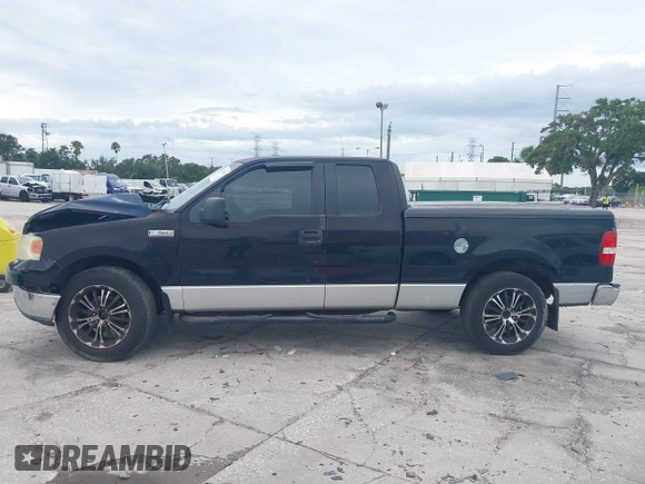 2004 Ford F-150 STX with VIN 1FTRX12W74FA06102, listed as a IAAI auction lot 42578235 with 300,791 mi miles and . Bid and sale history available at DreamBid. Image 14.
