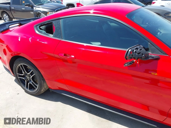2023 Ford Mustang EcoBoost z VIN 1FA6P8TH3P5109478, wystawiony jako IAAI lot #41977565 z przebiegiem 38 475 mil mil oraz . Historia ofert i sprzedaży dostępna na DreamBid. Obrazek 18.