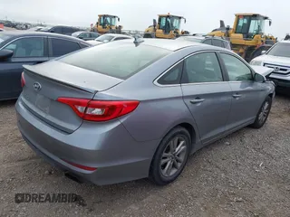 2016 Hyundai Sonata SE with VIN 5NPE24AF5GH375681, listed as a IAAI auction lot 42047034 with 137,256 mi miles and . Bid and sale history available at carsss.com. Image 4.