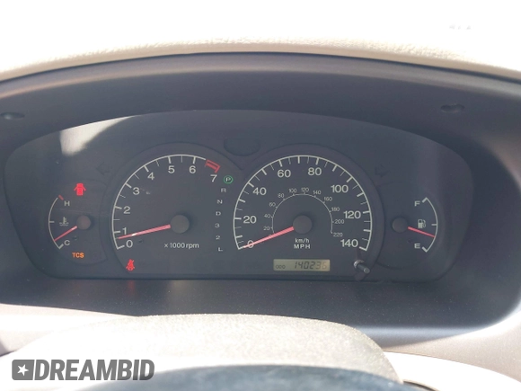2001 Hyundai Elantra GLS z VIN KMHDN45DX1U121291, wystawiony jako IAAI lot #42551283 z przebiegiem 140 236 mil mil oraz . Historia ofert i sprzedaży dostępna na DreamBid. Obrazek 7.