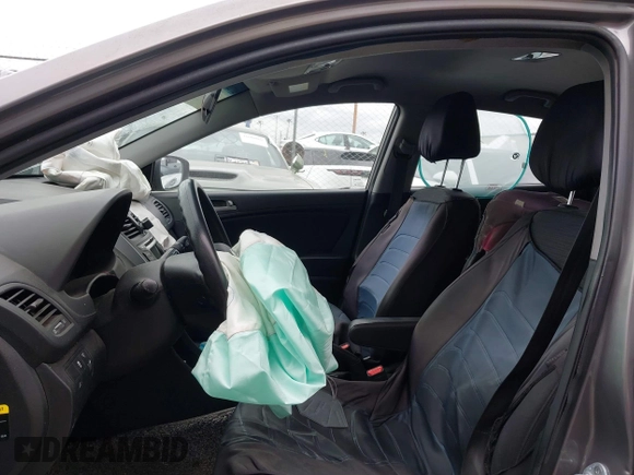 2017 Hyundai Accent SE with VIN KMHCT5AEXHU359805, listed as a IAAI auction lot 41748635 with 79,446 mi miles. Bid and sale history available at carsss.com. Image 15.