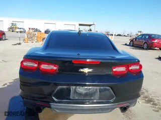 2019 Chevrolet Camaro 1LT with VIN 1G1FB1RX6K0133447, listed as a IAAI auction lot 41406255 with 125,267 mi miles. Bid and sale history available at carsss.com. Image 17.