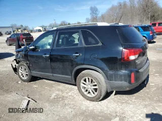 2014 Kia Sorento LX with VIN 5XYKT3A67EG520444, listed as a Copart auction lot 47831785 with 247,037 mi miles and Clean Title. Bid and sale history available at carsss.com. Image 2.