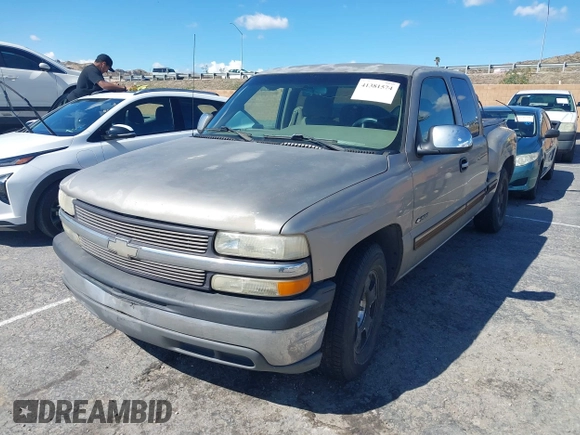 2001 Chevrolet Silverado 1500 LS with VIN 2GCEC19V311267026, listed as a IAAI auction lot 41381574 with Not Provided miles and . Bid and sale history available at DreamBid. Image 2.