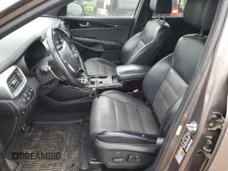 2019 Kia Sorento SX z VIN 5XYPK4A51KG591866, wystawiony jako Copart lot #47398695 z przebiegiem 119 126 mil mil oraz Szkoda całkowita • Salvage title. Historia ofert i sprzedaży dostępna na DreamBid. Obrazek 7.