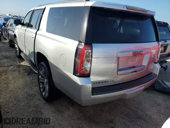 2020 GMC Yukon XL SLT with VIN 1GKS1GKC5LR101092, listed as a Copart auction lot 76585124 with 69,615 mi miles and Non Repairable. Bid and sale history available at carsss.com. Image 2.