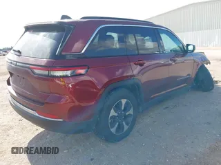 2024 Jeep Grand Cherokee с VIN 1C4RJYB67RC117428, выставлен на аукционе IAAI как лот 42571725 с пробегом 46 736 миль миль и . История ставок и продаж доступна на DreamBid. Изображение 4.