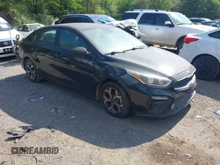 2020 Kia Forte LXS z VIN 3KPF24AD4LE171018, wystawiony jako IAAI lot #42130798 z przebiegiem 206 004 mil mil oraz . Historia ofert i sprzedaży dostępna na DreamBid. Obrazek 1.