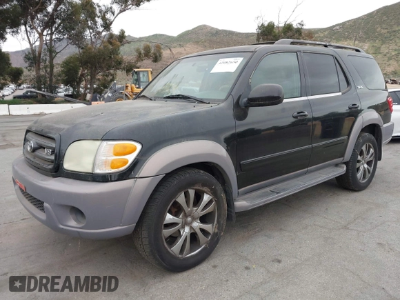 2002 Toyota Sequoia SR5 with VIN 5TDZT34A92S122584, listed as a IAAI auction lot 42082650 with 256,731 mi miles and . Bid and sale history available at carsss.com. Image 2.