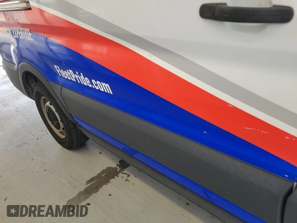2018 Ford Transit with VIN 1FTYE1CM0JKA08176, listed as a IAAI auction lot 42727683 with 287,555 mi miles and . Bid and sale history available at DreamBid. Image 34.