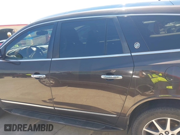 2014 Buick Enclave Leather with VIN 5GAKRBKDXEJ277879, listed as a IAAI auction lot 42084846 with 133,221 mi miles. Bid and sale history available at carsss.com. Image 14.
