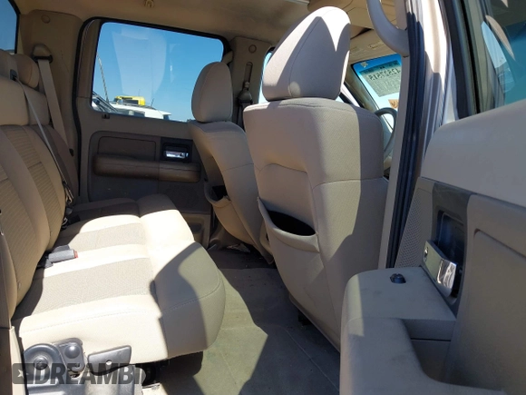 2004 Ford F-150 XLT with VIN 1FTPW12504KD85839, listed as a IAAI auction lot 42527515 with 231,444 mi miles and . Bid and sale history available at DreamBid. Image 8.