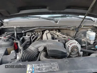 2010 Chevrolet Suburban Commercial with VIN 1GNUKHE38AR190423, listed as a IAAI auction lot 41361377 with 215,187 mi miles and . Bid and sale history available at DreamBid. Image 10.