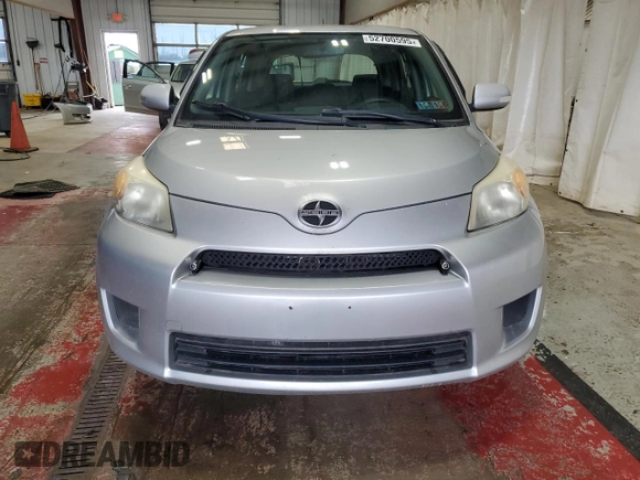 2009 Scion xD with VIN JTKKU10409J037250, listed as a Copart auction lot 52700595 with 210,907 mi miles and Clean Title. Bid and sale history available at carsss.com. Image 5.