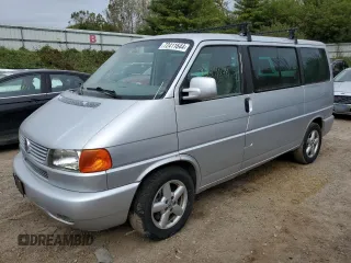 2003 Volkswagen EuroVan MV with VIN WV2MB47033H038502, listed as a Copart auction lot 72411644 with 173,639 mi miles and Clean Title. Bid and sale history available at DreamBid. Image 1.