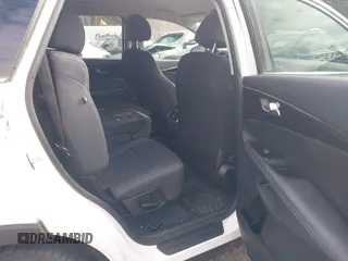 2018 Kia Sorento LX V6 with VIN 5XYPGDA52JG374276, listed as a IAAI auction lot 41825942 with 57,690 mi miles. Bid and sale history available at carsss.com. Image 8.