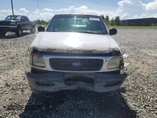 1997 Ford Expedition XLT with VIN 1FMEU17L2VLB74797, listed as a Copart auction lot 61377745 with 236,140 mi miles and Salvage title. Bid and sale history available at DreamBid. Image 5.