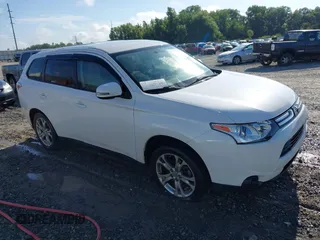 2014 Mitsubishi Outlander SE с VIN JA4AD3A37EZ006846, выставлен на аукционе IAAI как лот 42523338 с пробегом 150 730 миль миль и . История ставок и продаж доступна на DreamBid. Изображение 1.