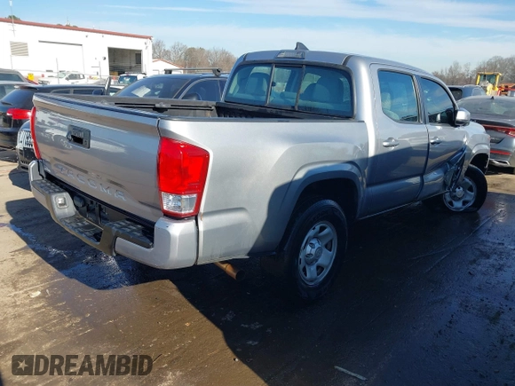 2017 Toyota Tacoma SR with VIN 5TFAX5GN2HX096442, listed as a IAAI auction lot 41667984 with 63,377 mi miles. Bid and sale history available at carsss.com. Image 4.