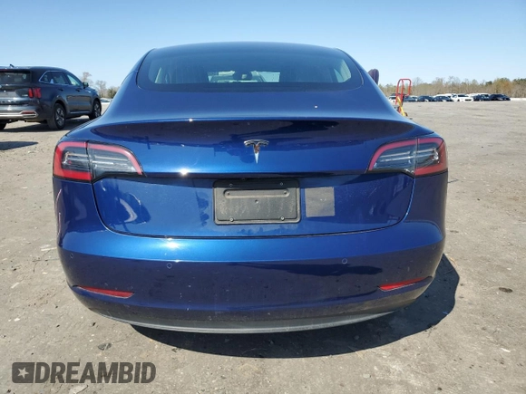2019 Tesla Model 3 Mid Range with VIN 5YJ3E1EA6KF412837, listed as a Copart auction lot 50871195 with 39,570 mi miles and Salvage Title. Bid and sale history available at DreamBid. Image 6.