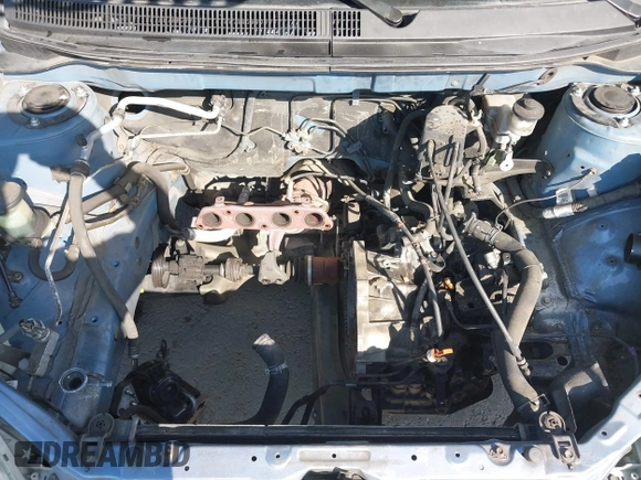 2004 Toyota Matrix Std with VIN 2T1KR32E74C260772, listed as a IAAI auction lot 42183991 with 1 mi miles. Bid and sale history available at carsss.com. Image 6.
