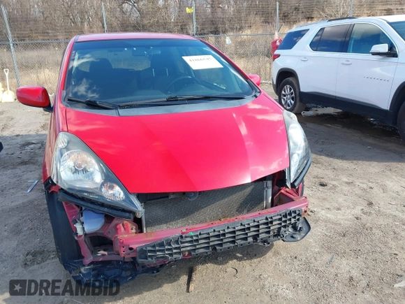 2013 Honda Fit Sport with VIN JHMGE8H57DC070211, listed as a IAAI auction lot 41866545 with 113,235 mi miles. Bid and sale history available at carsss.com. Image 13.