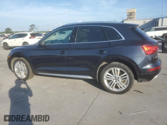 2020 Audi Q5 Premium Plus z VIN WA1BNAFY1L2041348, wystawiony jako Copart lot #54610025 z przebiegiem 59 132 mil mil oraz Szkoda całkowita • Salvage title. Historia ofert i sprzedaży dostępna na DreamBid. Obrazek 2.