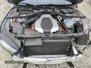 2017 Audi A7 Premium Plus z VIN WAUW2AFC3HN125808, wystawiony jako Copart lot #81221854 z przebiegiem 70 842 mil mil oraz Szkoda całkowita • Salvage title. Historia ofert i sprzedaży dostępna na DreamBid. Obrazek 11.