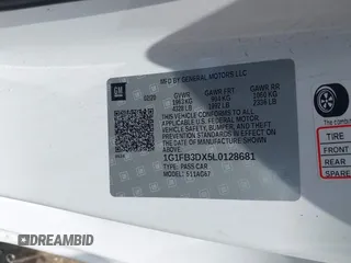 2020 Chevrolet Camaro 1LT with VIN 1G1FB3DX5L0128681, listed as a IAAI auction lot 42239437 with Not provided miles and . Bid and sale history available at DreamBid. Image 9.