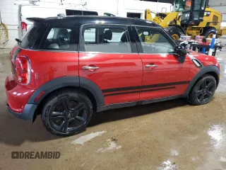 2013 MINI Countryman S with VIN WMWZC3C53DWP24952, listed as a Copart auction lot 62611435 with 123,272 mi miles and Clean title. Bid and sale history available at DreamBid. Image 3.