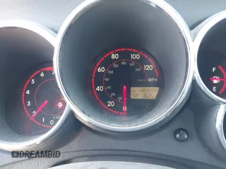 2004 Pontiac Vibe with VIN 5Y2SL62814Z428263, listed as a IAAI auction lot 42304128 with 180,004 mi miles and . Bid and sale history available at DreamBid. Image 7.