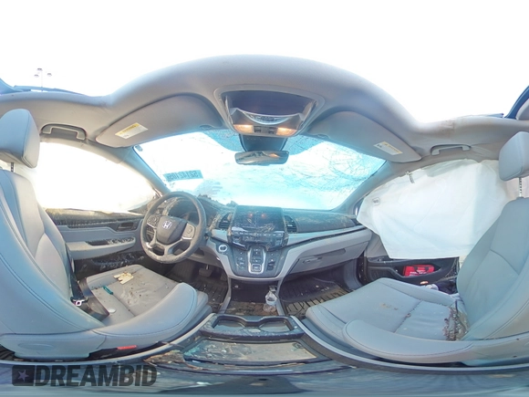 2024 Honda Odyssey EX-L with VIN 5FNRL6H69RB066846, listed as a Copart auction lot 52142105 with 9,117 mi miles and Salvage Title. Bid and sale history available at DreamBid. Image 13.