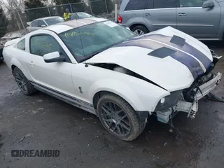 2007 Ford Mustang Shelby GT500 z VIN 1ZVHT88S075220120, wystawiony jako IAAI lot #41482265 z przebiegiem 225 534 mil mil oraz . Historia ofert i sprzedaży dostępna na DreamBid. Obrazek 1.