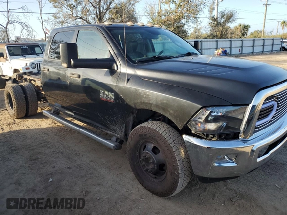 2018 Ram 3500 Tradesman z VIN 3C7WRTCL3JG398103, wystawiony jako Copart lot #78755214 z przebiegiem 259 264 mil mil oraz Czysty tytuł • Clean title. Historia ofert i sprzedaży dostępna na DreamBid. Obrazek 4.