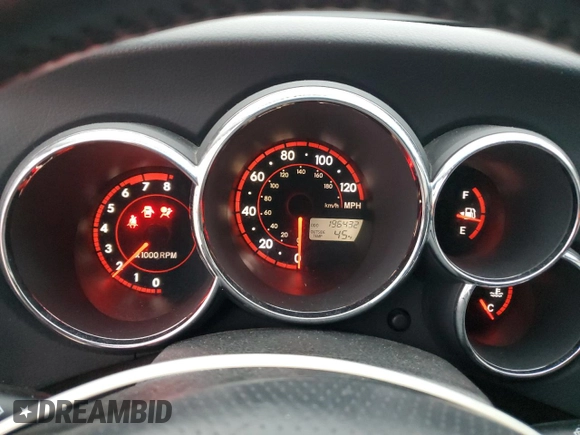 2006 Toyota Matrix STD with VIN 2T1KR32E96C614648, listed as a Copart auction lot 45016095 with 196,432 mi miles and Salvage title. Bid and sale history available at DreamBid. Image 9.