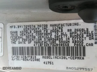 2003 Toyota Camry LE with VIN 4T1BF32K73U040558, listed as a IAAI auction lot 42092091 with 179,949 mi miles. Bid and sale history available at carsss.com. Image 9.