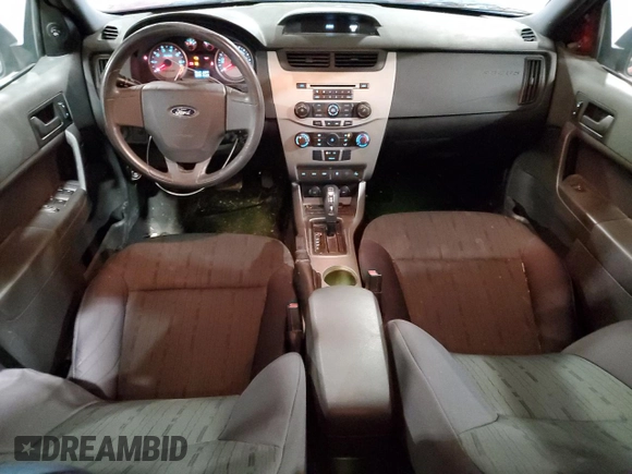 2011 Ford Focus SE with VIN 1FAHP3FN2BW152595, listed as a Copart auction lot 68691404 with 124,312 mi miles and Salvage Title. Bid and sale history available at DreamBid. Image 8.