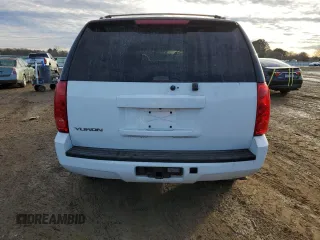2011 GMC Yukon SLE with VIN 1GKS1AE00BR360697, listed as a Copart auction lot 88090545 with 0 mi miles and Salvage Title. Bid and sale history available at carsss.com. Image 6.