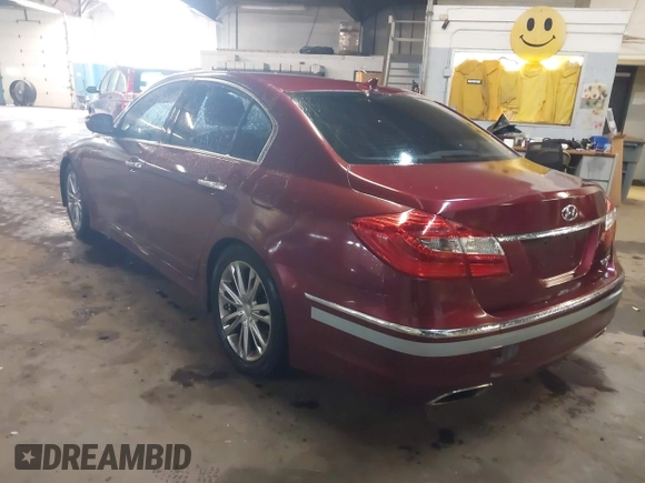 2012 Hyundai Genesis 3.8L z VIN KMHGC4DD2CU177779, wystawiony jako IAAI lot #41982471 z przebiegiem 154 141 mil mil oraz . Historia ofert i sprzedaży dostępna na DreamBid. Obrazek 3.