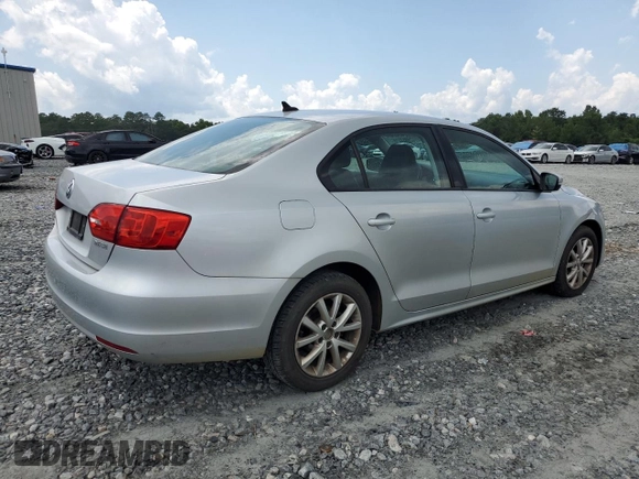 2012 Volkswagen Jetta SE with VIN 3VWDX7AJ1CM389131, listed as a Copart auction lot 64947474 with 140,331 mi miles and Salvage title. Bid and sale history available at DreamBid. Image 3.