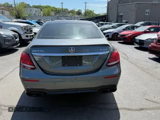 2018 Mercedes-Benz E-Class AMG E 63 S with VIN WDDZF8KB8JA286605, listed as a IAAI auction lot 42166486 with 53,430 mi miles. Bid and sale history available at carsss.com. Image 6.