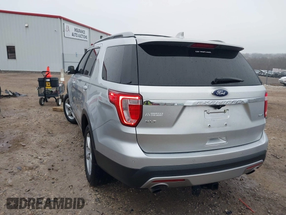 2016 Ford Explorer XLT with VIN 1FM5K8DH7GGC63629, listed as a IAAI auction lot 41506309 with 130,387 mi miles and . Bid and sale history available at DreamBid. Image 3.