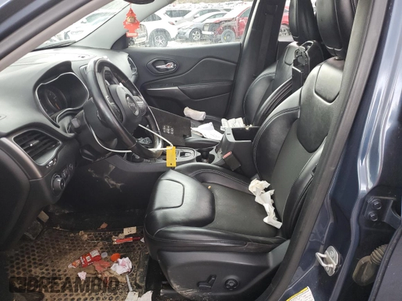 2019 Jeep Cherokee Latitude Plus with VIN 1C4PJMLB9KD442027, listed as a Copart auction lot 45796005 with 85,860 mi miles and Salvage Title. Bid and sale history available at DreamBid. Image 7.