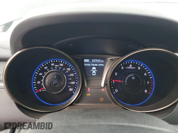 2016 Hyundai Genesis Coupe 3.8L Base with VIN KMHHT6KJ8GU133851, listed as a Copart auction lot 89313935 with 62,945 mi miles and Salvage title. Bid and sale history available at DreamBid. Image 9.