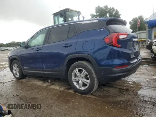 2022 GMC Terrain SLE with VIN 3GKALMEV8NL298044, listed as a Copart auction lot 60679945 with 68,814 mi miles and Salvage title. Bid and sale history available at DreamBid. Image 2.