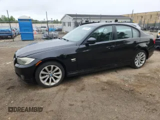 2011 BMW 3 Series 328i xDrive with VIN WBAPK5C59BF124679, listed as a Copart auction lot 59538985 with 112,105 mi miles and Salvage title. Bid and sale history available at DreamBid. Image 1.