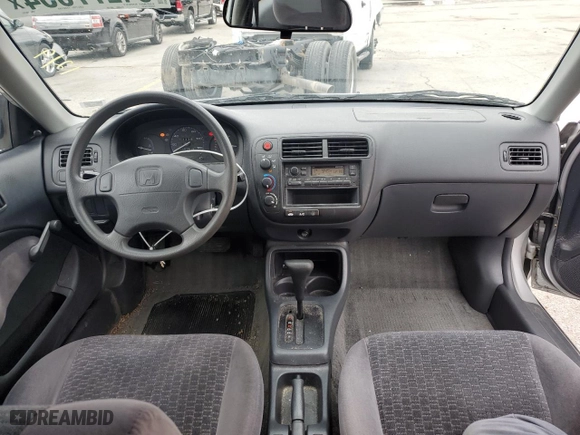 1999 Honda Civic DX with VIN 2HGEJ6446XH100761, listed as a Copart auction lot 84277854 with 82,619 mi miles and Clean Title. Bid and sale history available at carsss.com. Image 8.