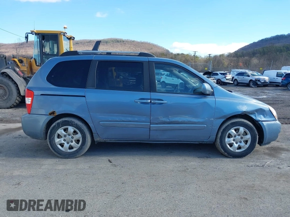 2007 Kia Sedona with VIN KNDMB133576126515, listed as a IAAI auction lot 41497785 with 112,034 mi miles. Bid and sale history available at carsss.com. Image 13.