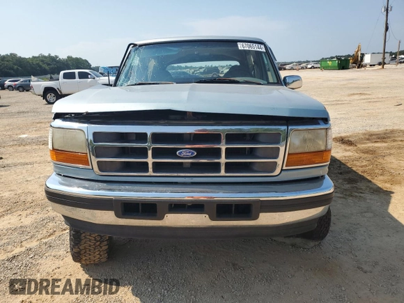 1996 Ford Bronco Custom with VIN 1FMEU15H2TLA98333, listed as a Copart auction lot 67065144 with 347,019 mi miles and Salvage Title. Bid and sale history available at carsss.com. Image 5.